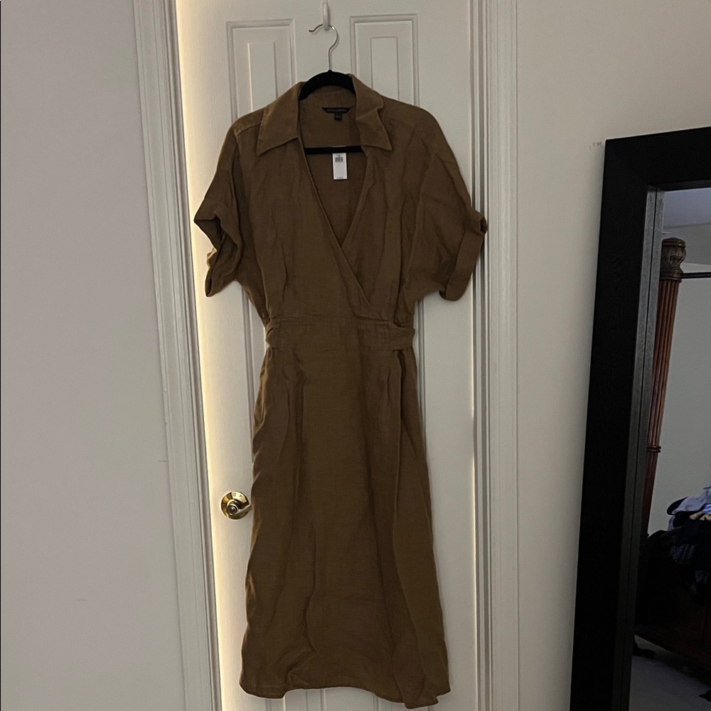 Banana Republic NWT Brown Midi Dress